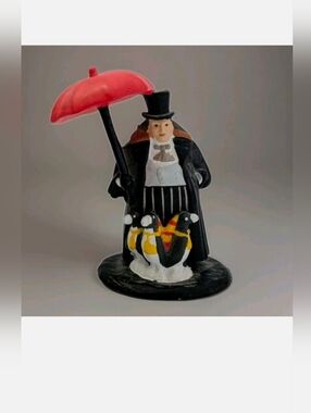 Vintage Batman Returns 1992 The Penguin PVC Action Figure 3.5"